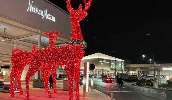 King of Prussia Mall, one of the best shopping centers in Philadelphia, featuring luxury brands and dining