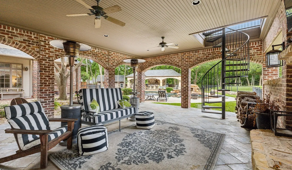 “Best real estate in Dallas residential sales guided by Todd Tramonte Home Selling Team.”