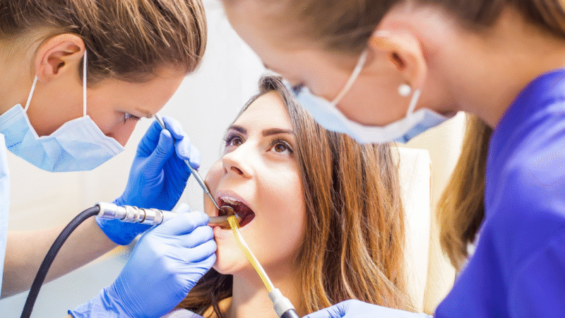 Best dentist in Houston providing professional dental care