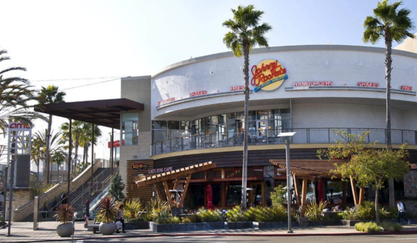 Del Amo Fashion Center mall, one of the best shopping centers in Los Angeles area featuring extensive retail and dining.