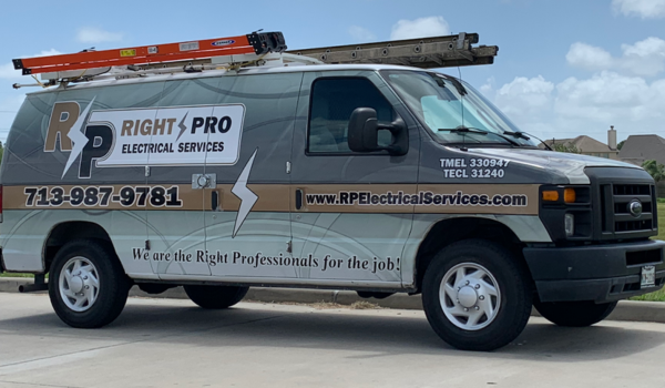 Best electricians in Houston providing professional electrical installations and emergency services.
